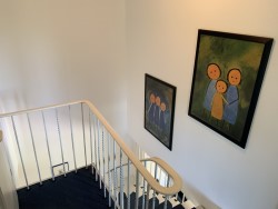 Foto: Ferienhaus Mien lüttje Huuske, Greetsiel: ...ausgeschlafen und frisch gemacht geht es wieder nach unten in den Wohn- und Essbereich.